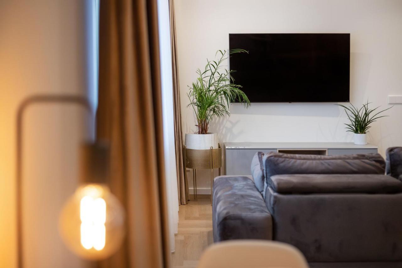 וילנה 3 Bedroom Apart/24H Self Check In/Free Parking/Up To 6 People/ מראה חיצוני תמונה